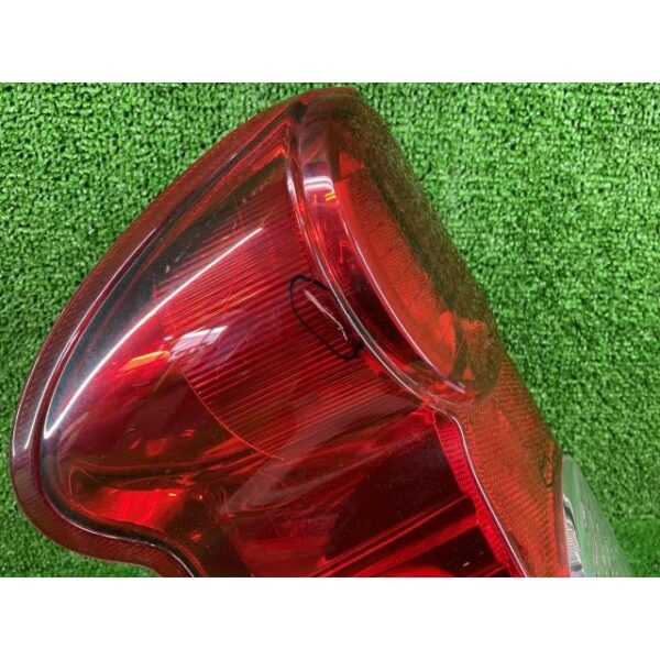 Delica DBF-BVM20 left tail lamp DX 5 people