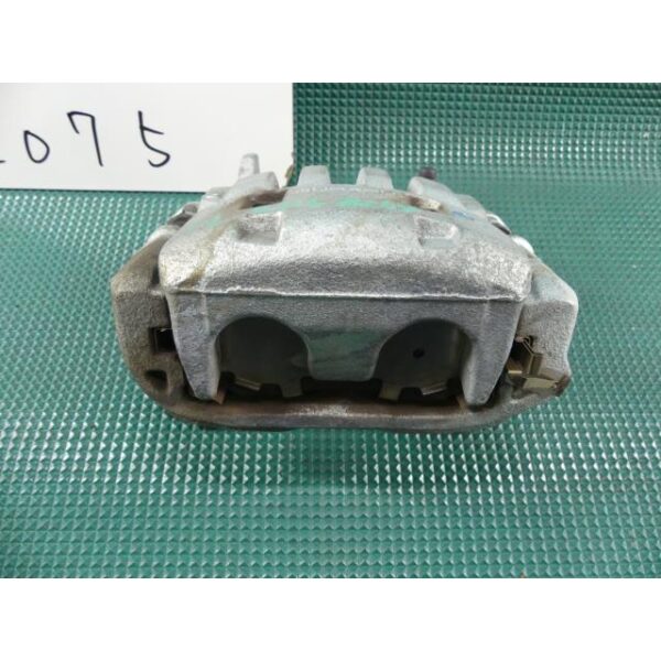 TOYOTA 86 4BA-ZN6 Left Front Caliper GT